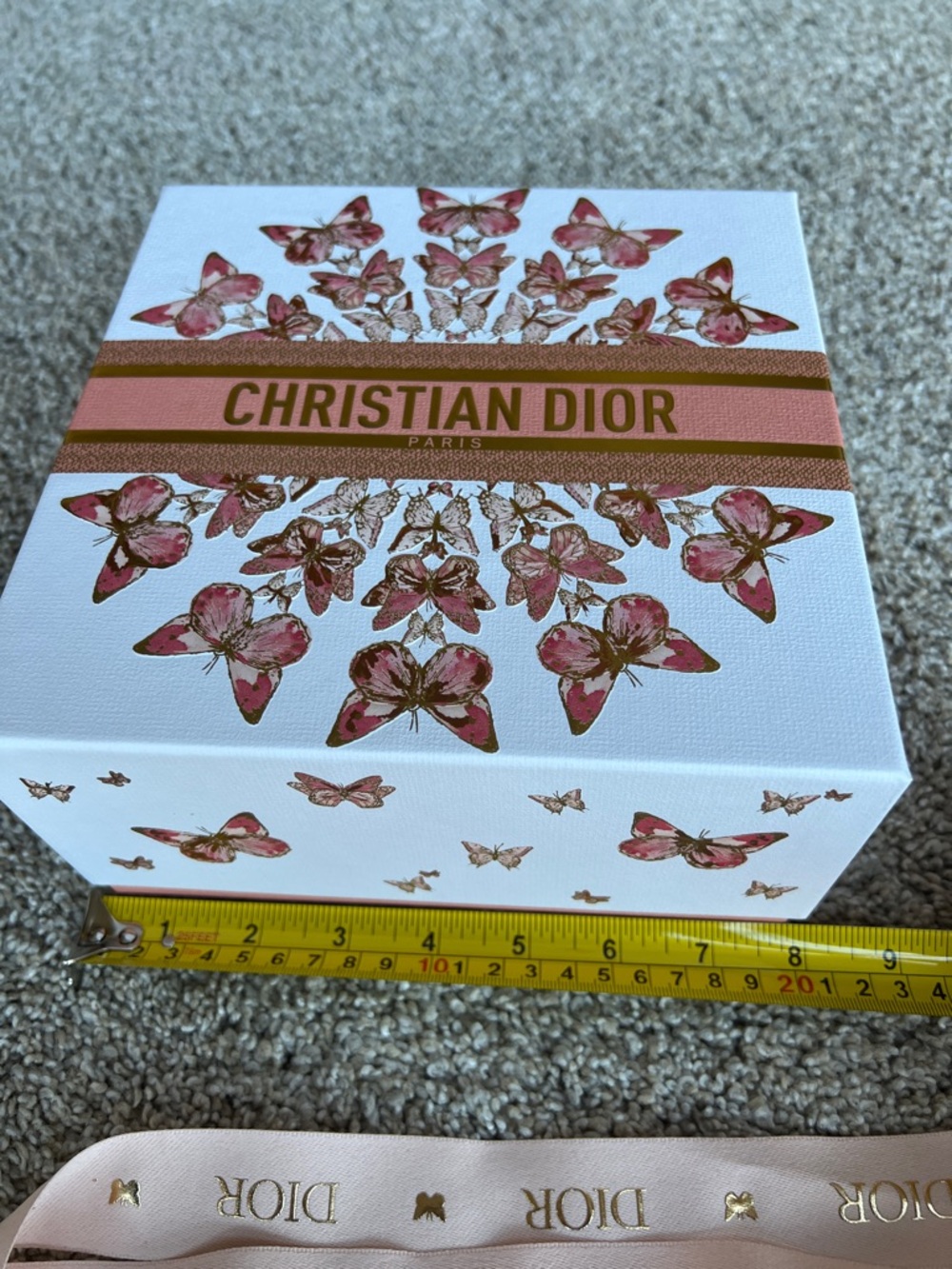 Christian Dior Butterfly Box, card and ribbon - Picture 7 of 10